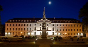 640px-Rubenowplatz_Greifswald